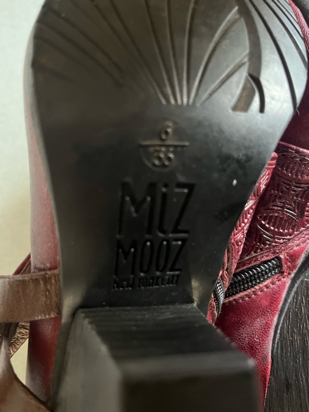 Miz Mooz Red Leather Buckle Cutout Ankle Booties Sz 6 NWOB - Picture 8 of 9